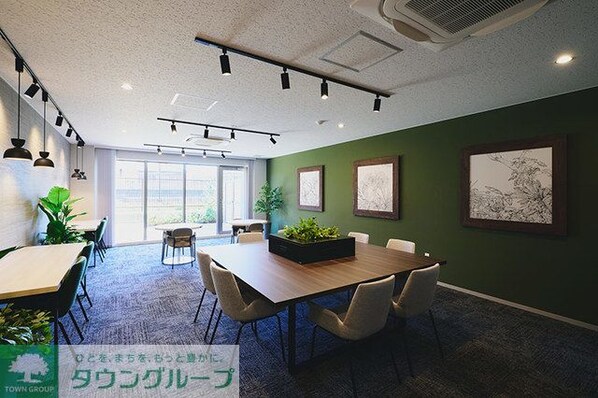 フロンティアレジデンス錦糸公園の物件内観写真